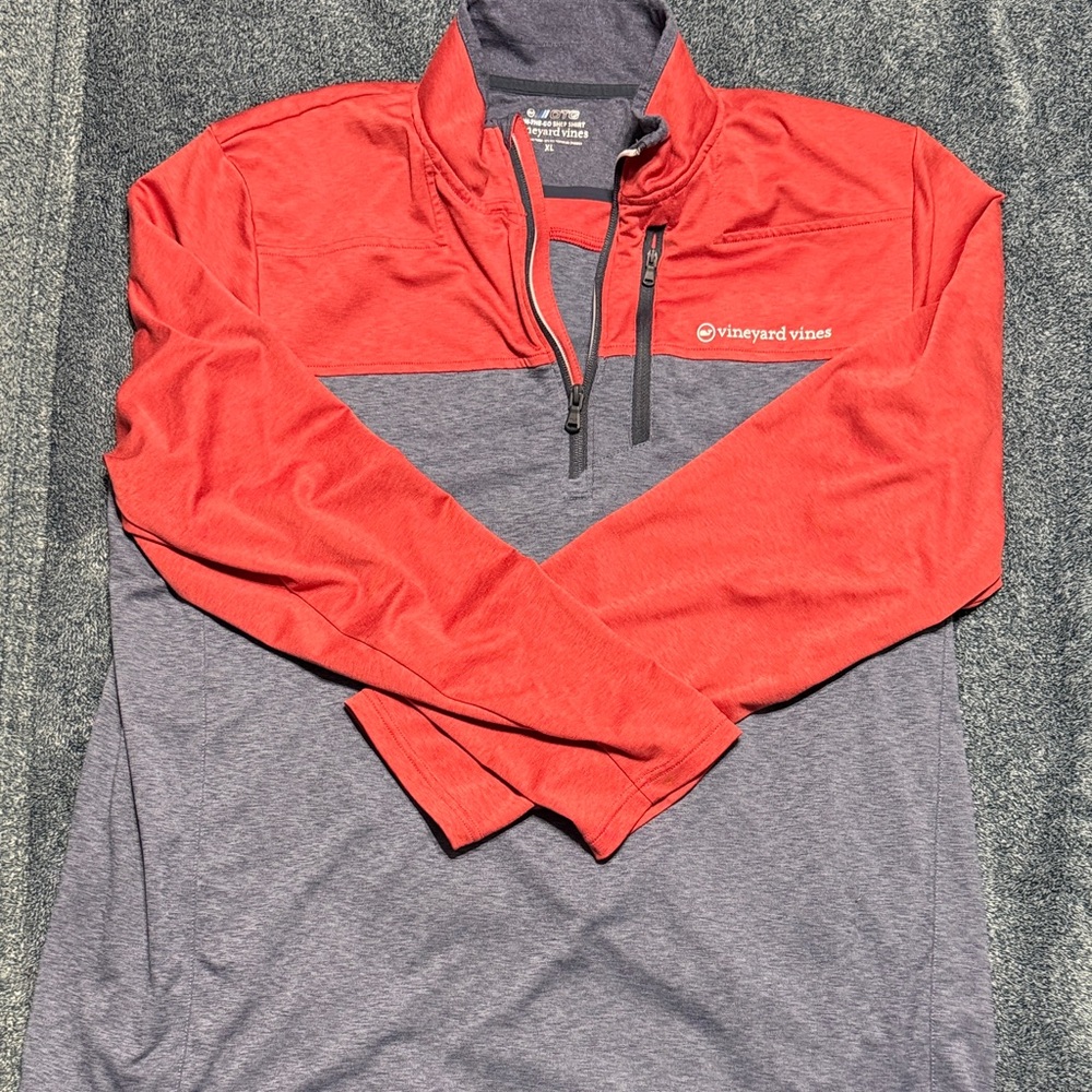 Vineyard Vines Men's Red and Gray Lightweight Jacket